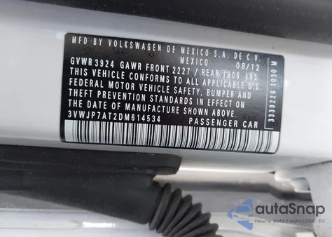 2013 Volkswagen Beetle 2.5L from USA, damaged, VIN 3VWJP7AT2DM614534